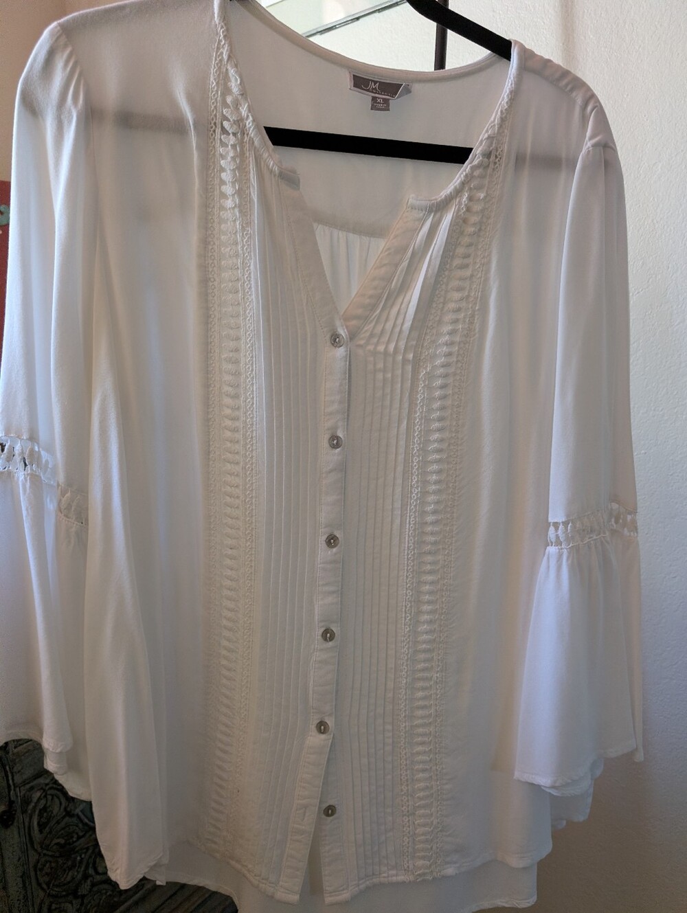 JM Collection White Pintuck Button-Front Blouse